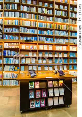 Beautiful scenery of Byulmadang Library in Seoul, South Korea Beautiful scenery of Byulmadang Library in Seoul, South Korea 132414565