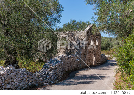An abandoned house on one of the roads on the island of Paxos 132415852