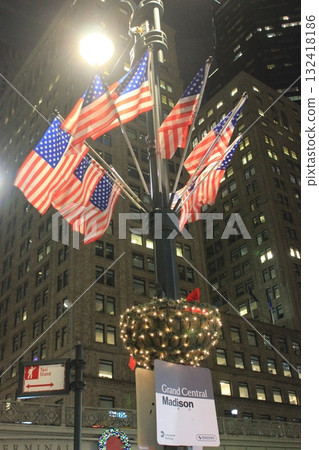 New York winter cityscape and Christmas illuminations, souvenirs, Nintendo and Tiffany New York winter cityscape and Christmas illuminations, souvenirs, Nintendo and Tiffany 132418186