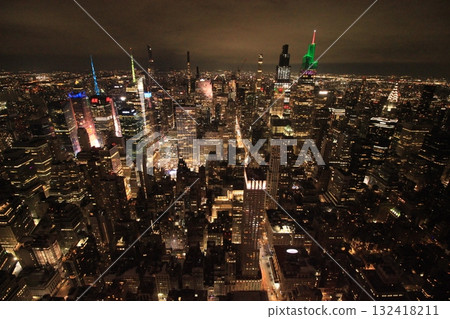 New York winter cityscape and Christmas illuminations, souvenirs, Nintendo and Tiffany 132418211