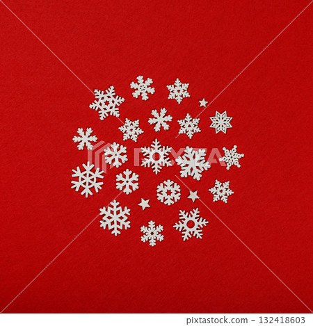 White snowflakes Christmas decoration White snowflakes Christmas decoration 132418603