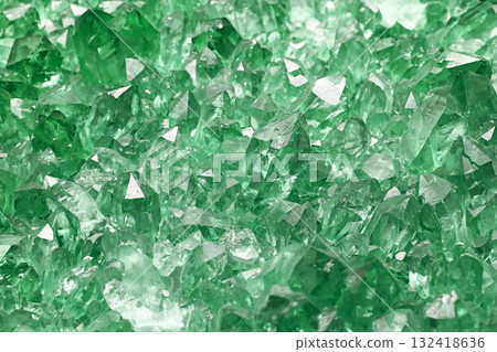 Cluster of emerald green quartz crystals 132418636