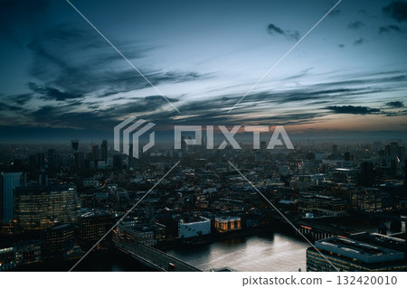 Evening Coming Over The City Of London Evening Coming Over The City Of London 132420010