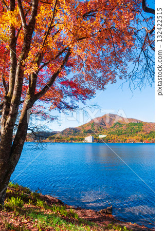 Mount Haruna, Lake Haruna, and Mount Kamikabe (Autumn) Mount Haruna, Lake Haruna, and Mount Kamikabe (Autumn) 132422515