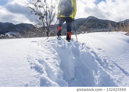Image of snowshoe trekking Hiruzen Kogen 132423569