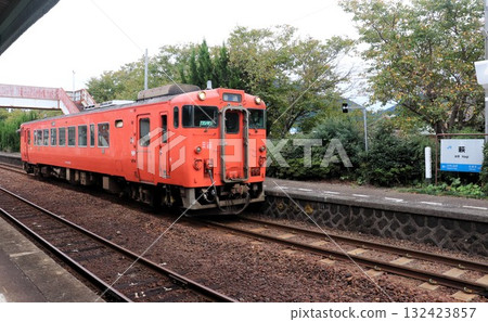山口縣萩市萩站山陰本線柴油車Kiha 40 132423857