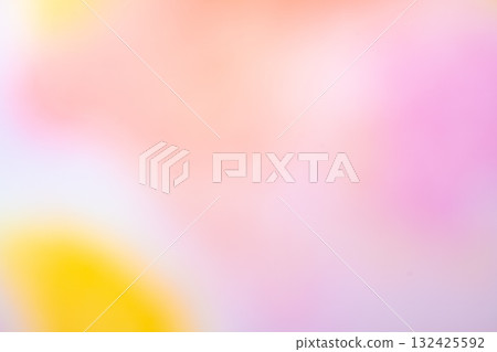 粉紅色和黃色的柔和漸層背景 132425592