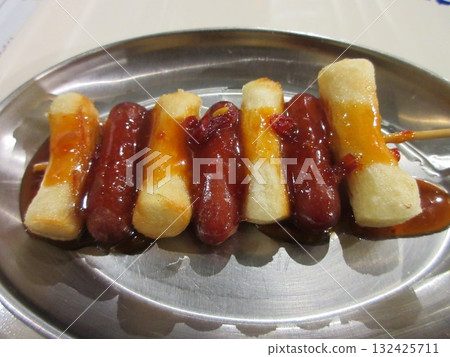 Korean street food Sotokkusotok 132425711