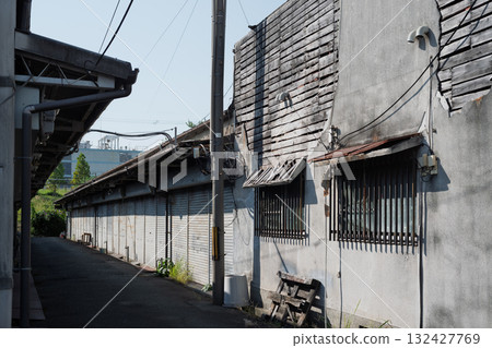 A small factory town with vestiges of the Showa era A small factory town with vestiges of the Showa era 132427769