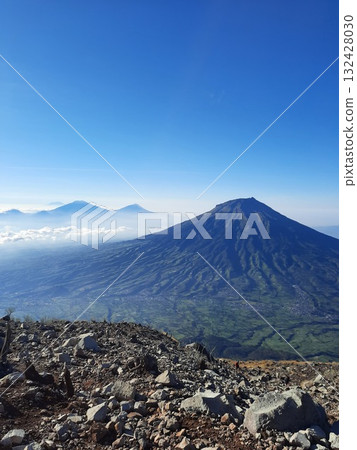 Stunning View of Volcano Mount Stunning View of Volcano Mount 132428030