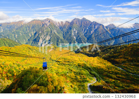 Tateyama Kurobe Alpine Route, Daikanbo Ropeway and Lake Kurobe, Toyama Prefecture 132430968