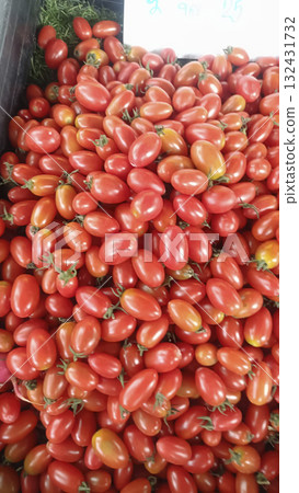 Cherry tomato red ripe fresh organic heap market produce vegetable food Cherry tomato red ripe fresh organic heap market produce vegetable food 132431732