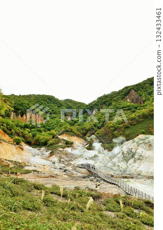 北海道登別地獄谷風景 北海道登別地獄谷風景 132433461