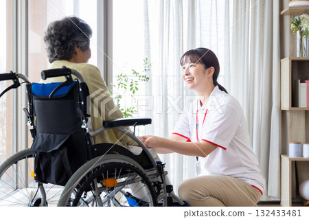 Elderly people and wheelchair for wheelchairs Elderly people and wheelchair for wheelchairs 132433481