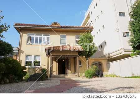 名古屋市指定有形文化財產「文化之路」月木館 132436575