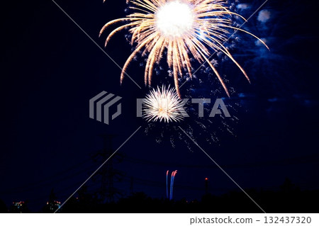 第48屆綾瀨市煙火大會 第48屆綾瀨市煙火大會 132437320
