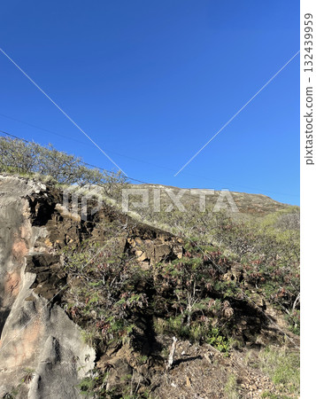 四周群山寂靜 132439959