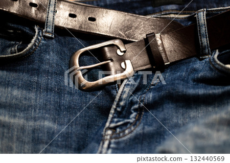 很酷的牛仔褲 132440569