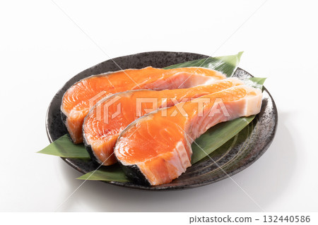 [Chilean Farmed] Coho Salmon Fillet 132440586