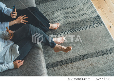 赤腳行走 132441870