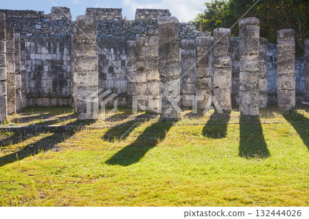 Chichen Itza one thousand columns temple Chichen Itza one thousand columns temple 132444026