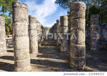 Chichen Itza one thousand columns temple Chichen Itza one thousand columns temple 132444337