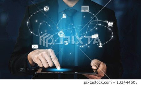 Omnichannel Marketing and Customer Journey Flow Marrow 132444605