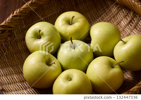 Aomori Prefecture apples (Toki) served in a colander Aomori Prefecture apples (Toki) served in a colander 132447336