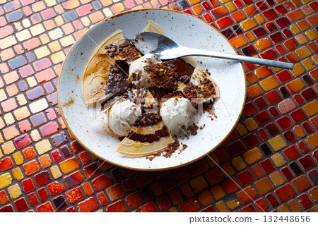 Hazelnut ice-cream crunchy wafer chocolate 132448656