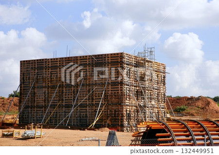 Formwork for a reinforced concrete bridge basement 132449951