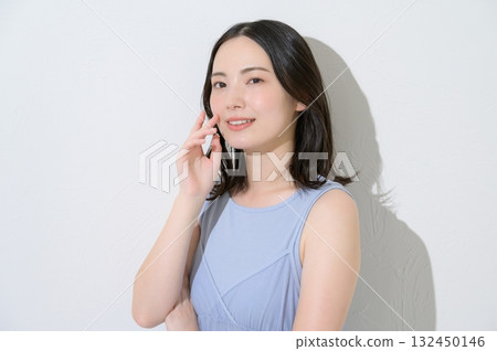 Beauty image of a woman looking at the camera 132450146