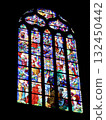教堂用彩色玻璃 132450442