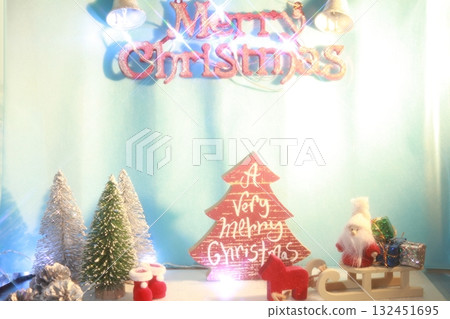 與聖誕樹的風景 132451695