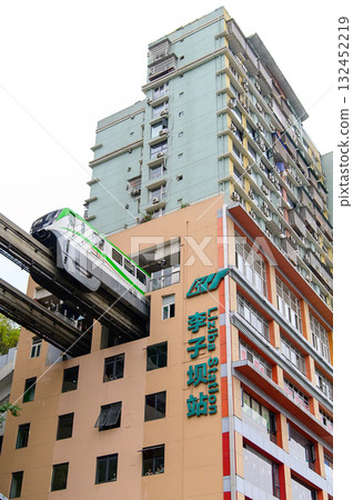 中國重慶的單軌鐵路風景 中國重慶的單軌鐵路風景 132452219