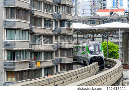 中國重慶的單軌鐵路風景 132452221