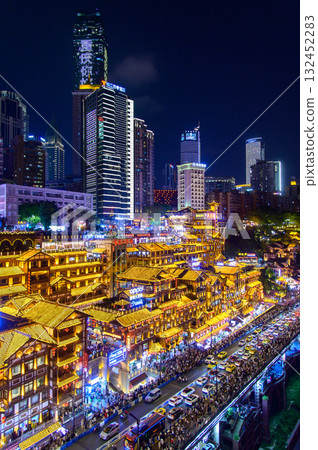 A beautiful night view of Hongyadong in Chongqing, China 132452283