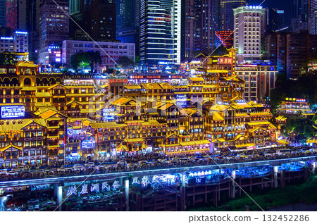 A beautiful night view of Hongyadong in Chongqing, China 132452286