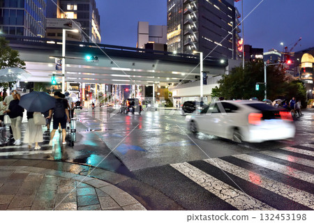 Rainy Tokyo Ginza Street night view Rainy Tokyo Ginza Street night view 132453198