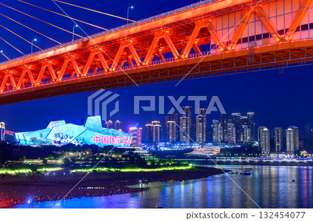 The beautiful and shining night view of Chongqing, China 132454077