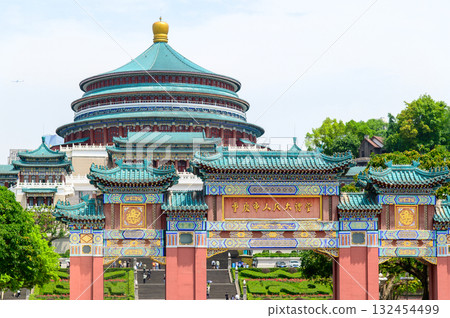 中國重慶人民大會堂的景色非常美麗 132454499