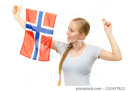 Young woman with norwegian flag 132457623