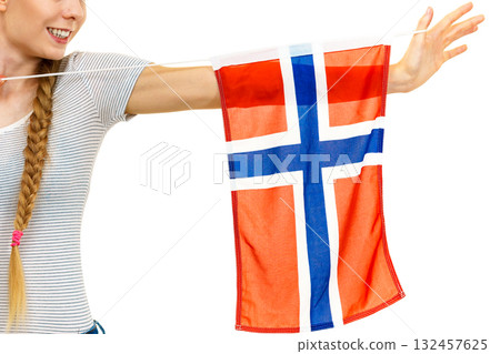 Young female with norwegian flag 132457625