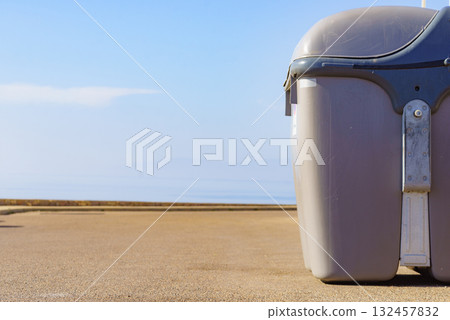 Industrial big garbage bin 132457832