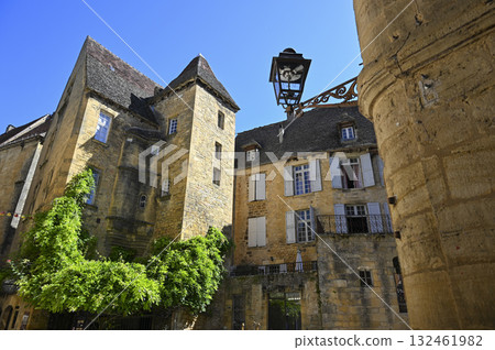 Exploring medieval architecture in Sarlat, Dordogne, reflecting the history and culture of Perigord Exploring medieval architecture in Sarlat, Dordogne, reflecting the history and culture of Perigord 132461982
