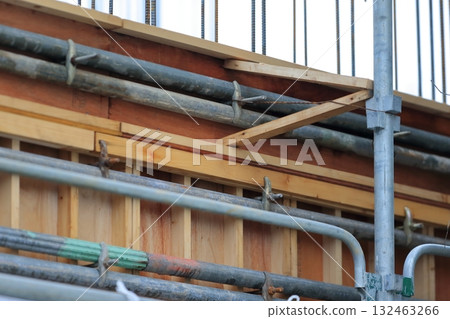 Formwork erection (architectural framework construction) Formwork erection (architectural framework construction) 132463266