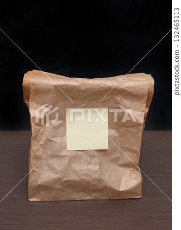 Lunch brown bag Lunch brown bag 132465113