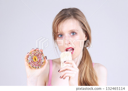 Making food choice 132465114