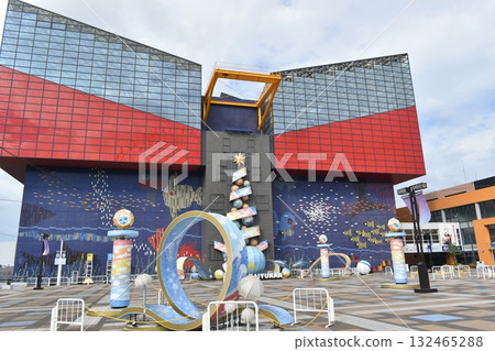 Osaka Kaiyukan Aquarium 132465288
