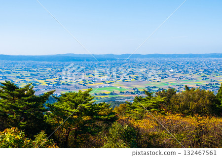 從散落村展望台眺望屯波平原 從散落村展望台眺望屯波平原 132467561