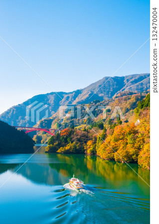 Shogawa Gorge (Autumn) 132470004